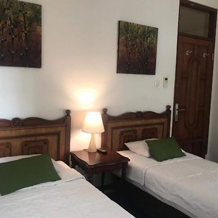 Kuta Holiday Villas Esterno foto