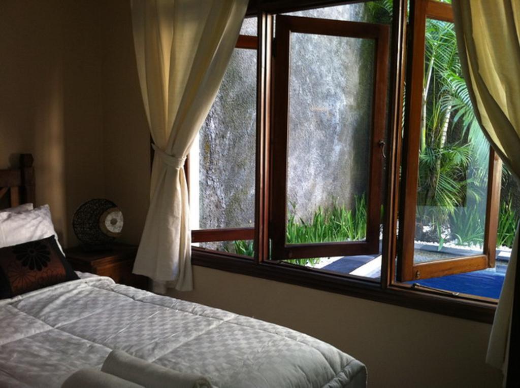 Kuta Holiday Villas Esterno foto