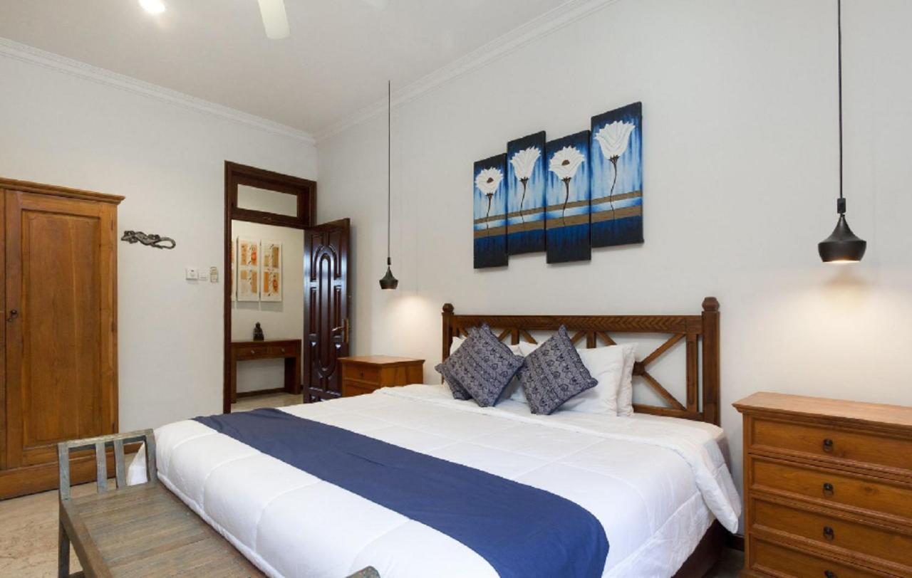 Kuta Holiday Villas Esterno foto
